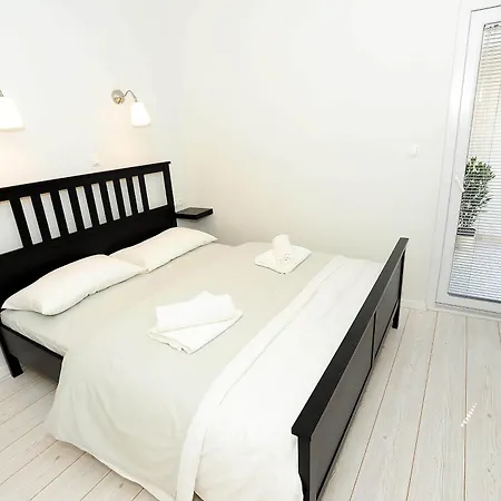 시티 클래스 어코머데이션 B&B 4*