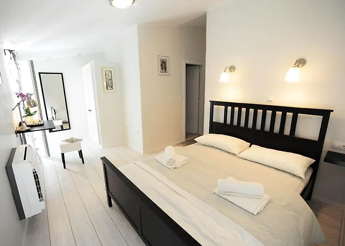 Class ベッド・アンド・ブレックファスト